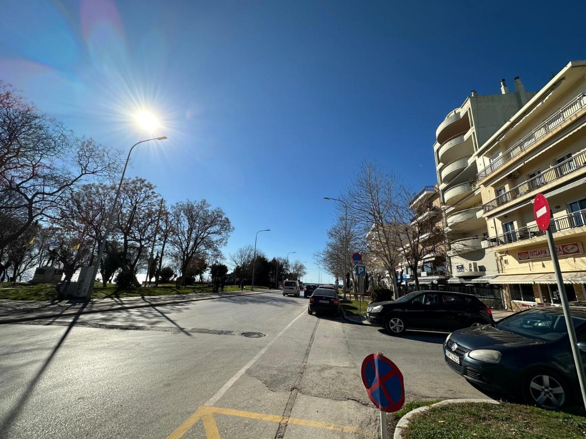 Supreme City Heart Apartment Alexandroupoli Bagian luar foto